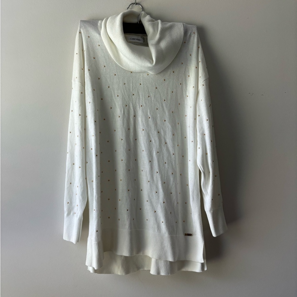 Calvin Klein white and gold turtle neck over sized sweater size L